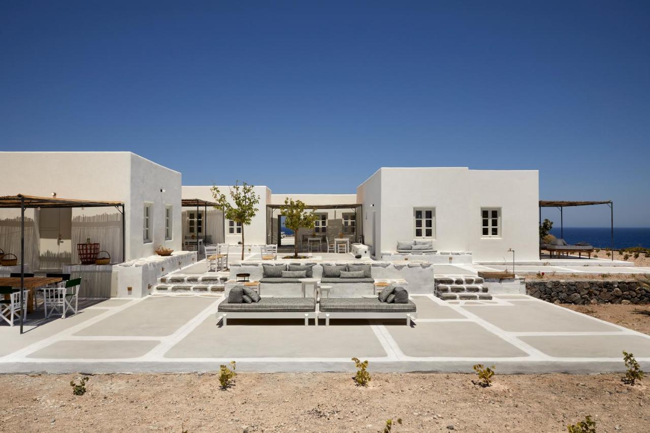 Santa Irini Retreat Hotel Thirasia Exterior photo